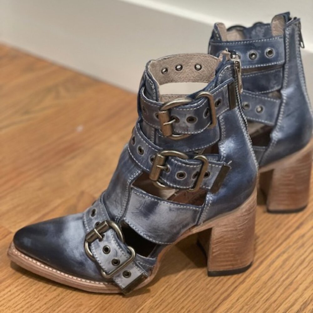 Freebird Joplin (Navy) size 6